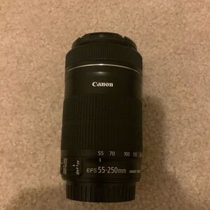 EFS 55-250 mm Lense